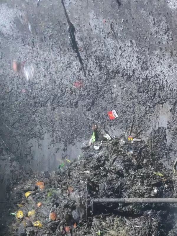 渭城污水池清理